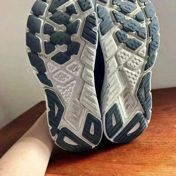 Men’s Size 12 - Hoka One One Arahi 6 Outer Space - Picture 12 of 12